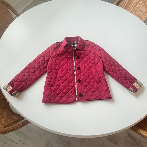 Girls Burberry size 12 quilted jacket - Picture 1 of 15
